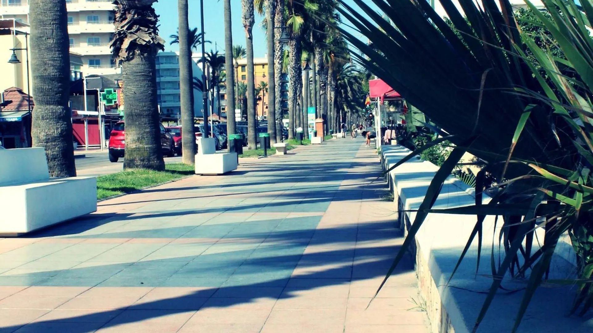 Esplendido Apartamento A Pie De Playa En Torremolinos 0*,  Spain